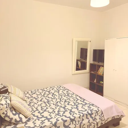 Appartement 3 Pièces Près Du Port De