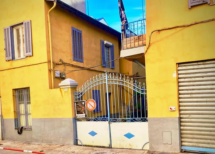 3 Pieces Pres Du Port De Apartman Nizza